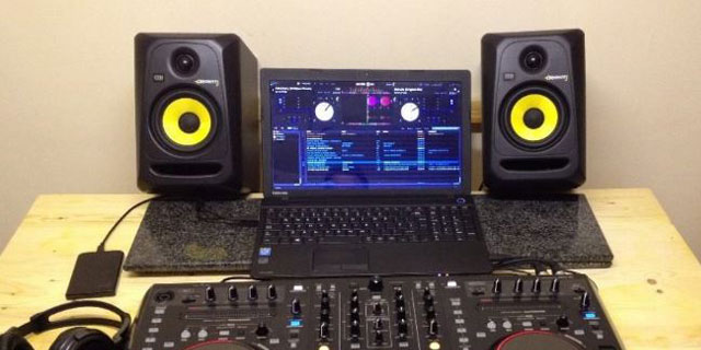 Loa Kiểm Âm Phòng Thu Tại Nhà - Nên Mua Loại Nào?